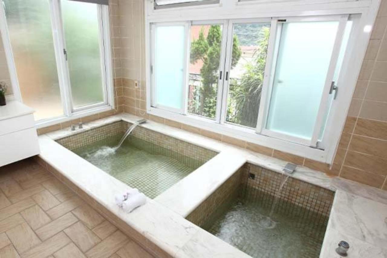 Hotspring World Wulai Hotell Exteriör bild